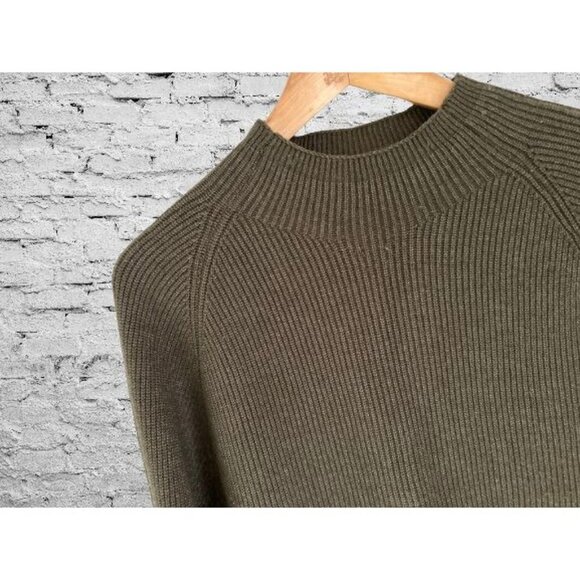 Vila Milano Sweaters - Vila Milano Knitted Sweater Crewneck Ribbed Olive Green Size Large